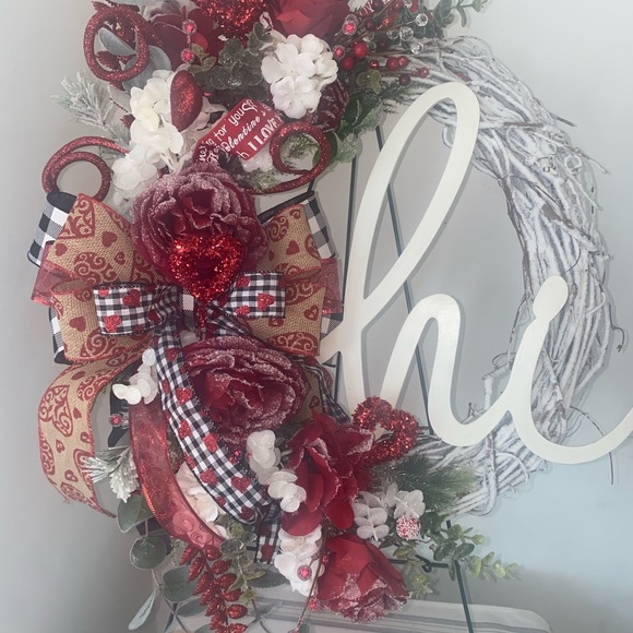 Valentine’s Wreath,Grapevine Wreath,Valentine’s decor,door hanger,wall hanger - Picture 9 of 11